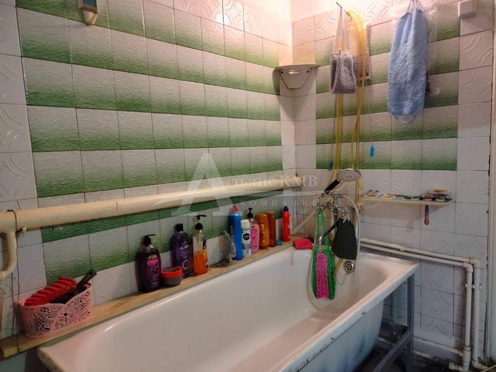 d8092200-8a80-4883-abdd-76e7e4d22e83