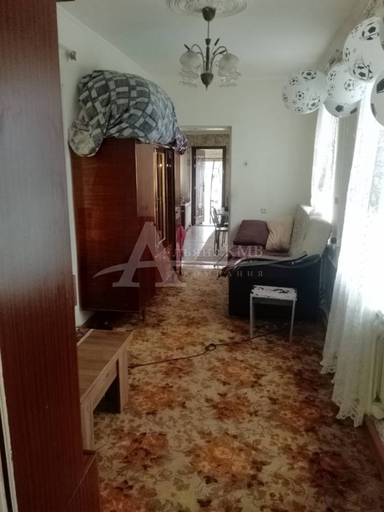 6c9215ad-3eee-46ca-a764-66b79148c976