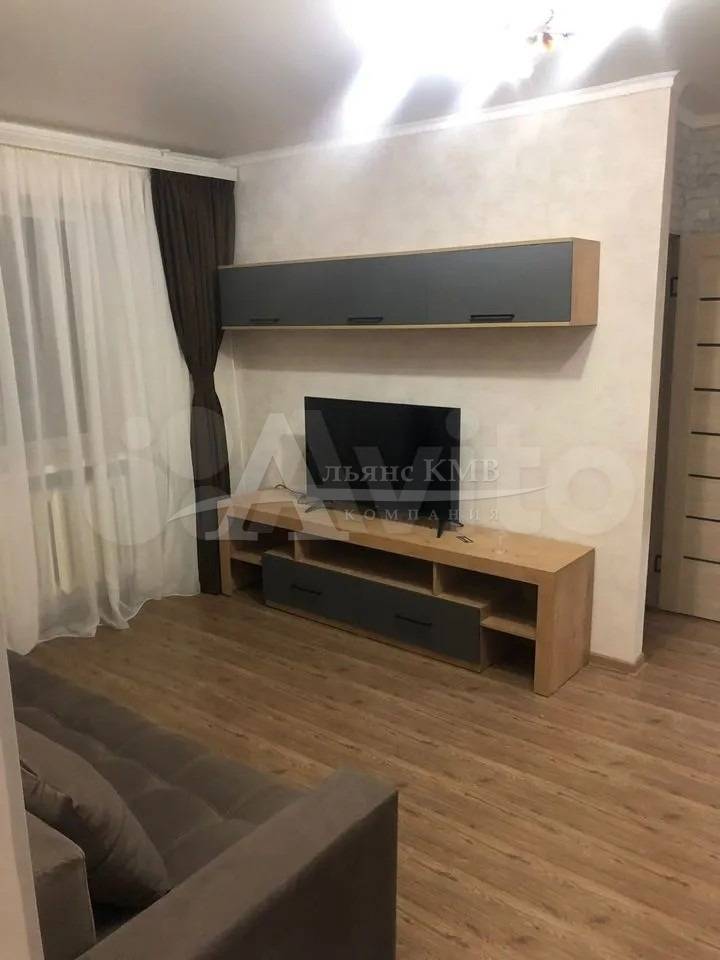 176518228486935982214815876349