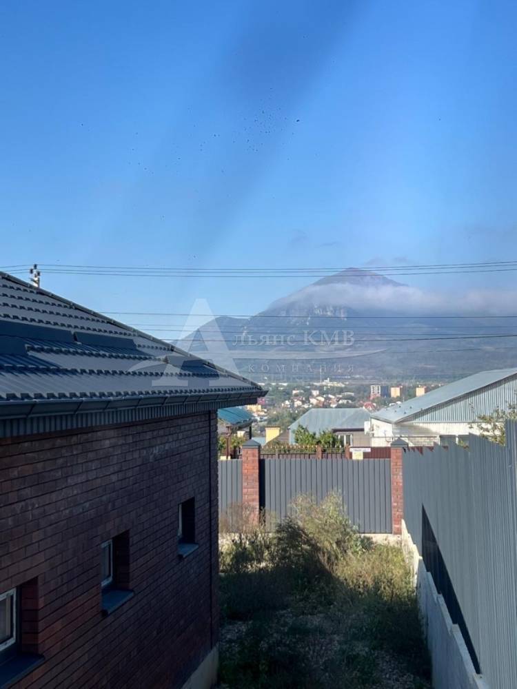 de7ecc09-70af-40f3-baa2-2125914f7135