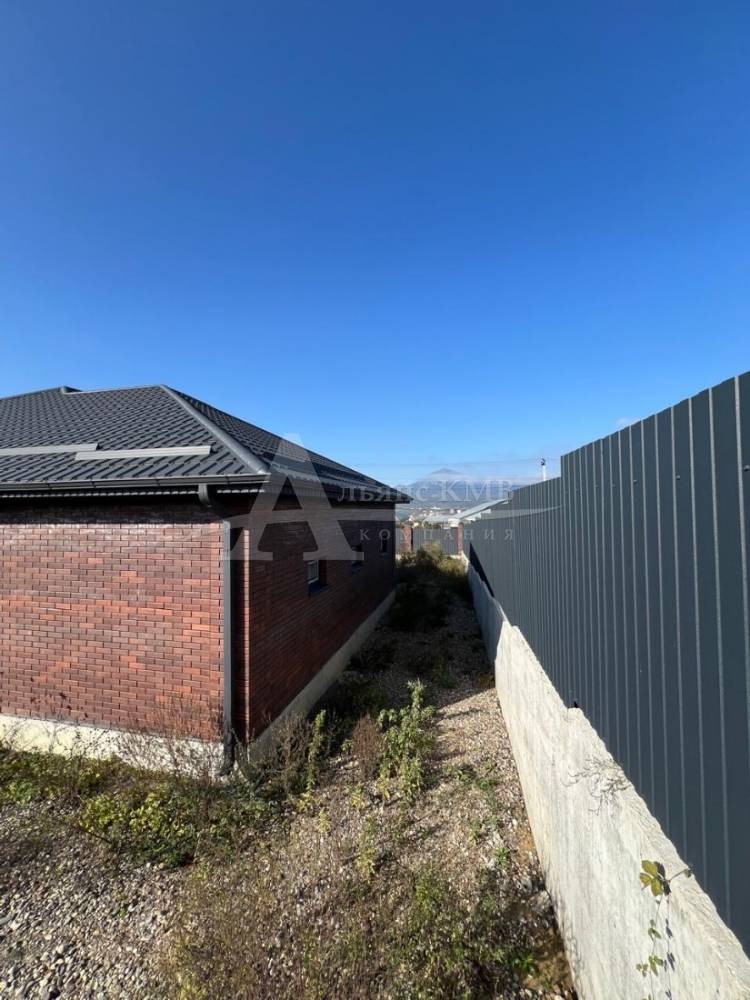 8eebfbe4-82c0-4661-b927-d678beb4d125