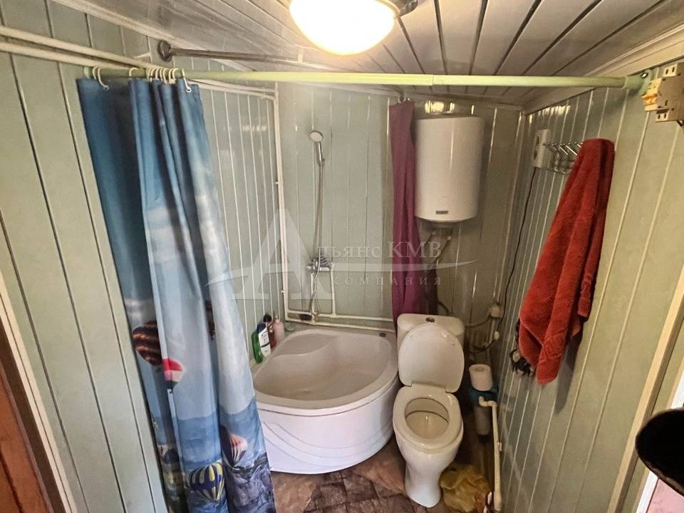 image-08-12-25-01-27-9