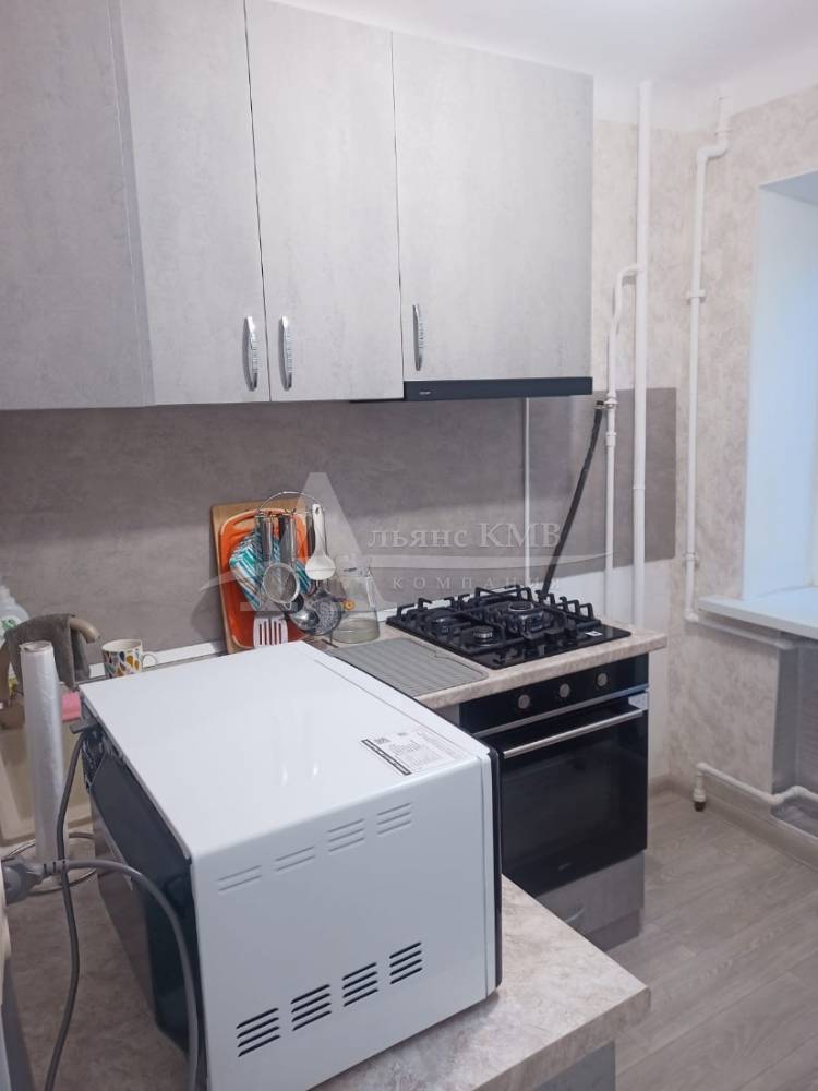 bc117329-b7a3-43a0-b331-7b72b0481808