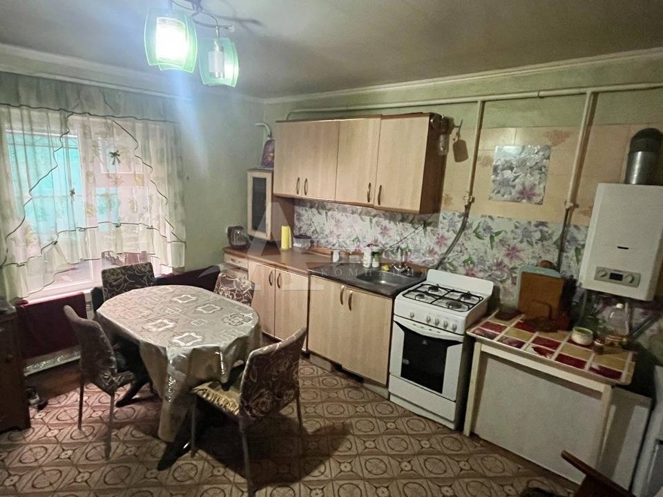 Ставропольский край, Зеленокумск, Первомайская ул.; Дом 45м² на участке 6 сот. 1 эт.