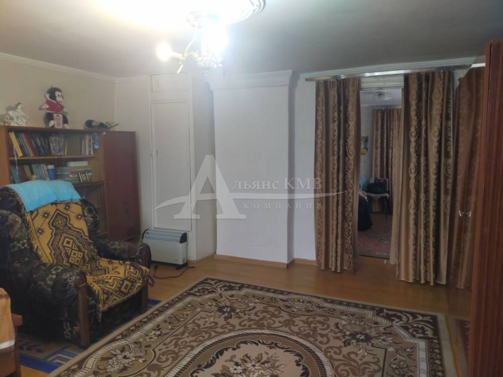 990d02a3-2c5b-48ba-ac8d-4b19f2bd436a