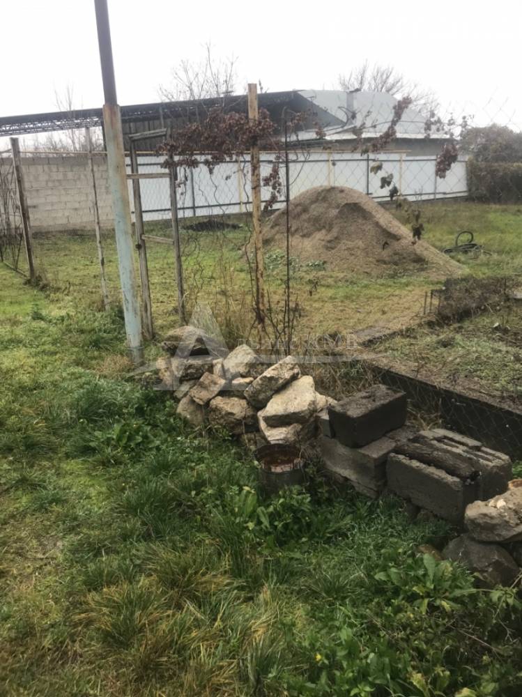 2cf18d0c-e664-4cfb-98f9-98967bb91a31