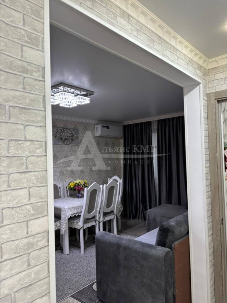 e7648fde-c9de-458c-b282-73e55cef8748