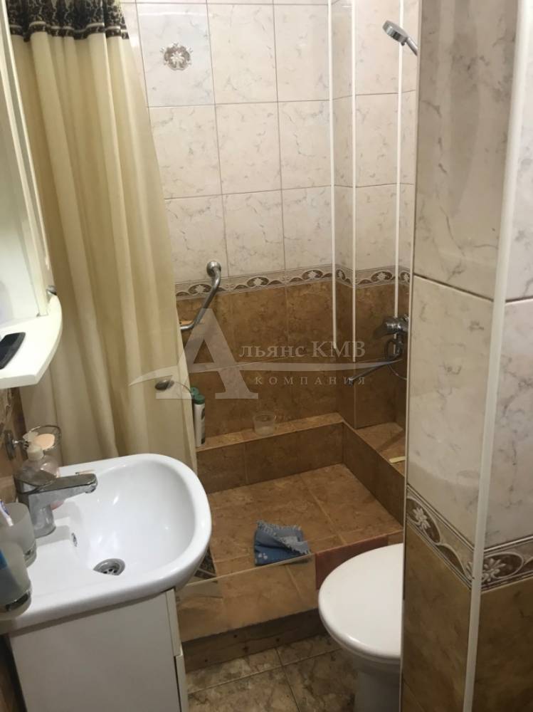 a08b19e6-9ae4-46a8-8c2e-998c6d417b8d