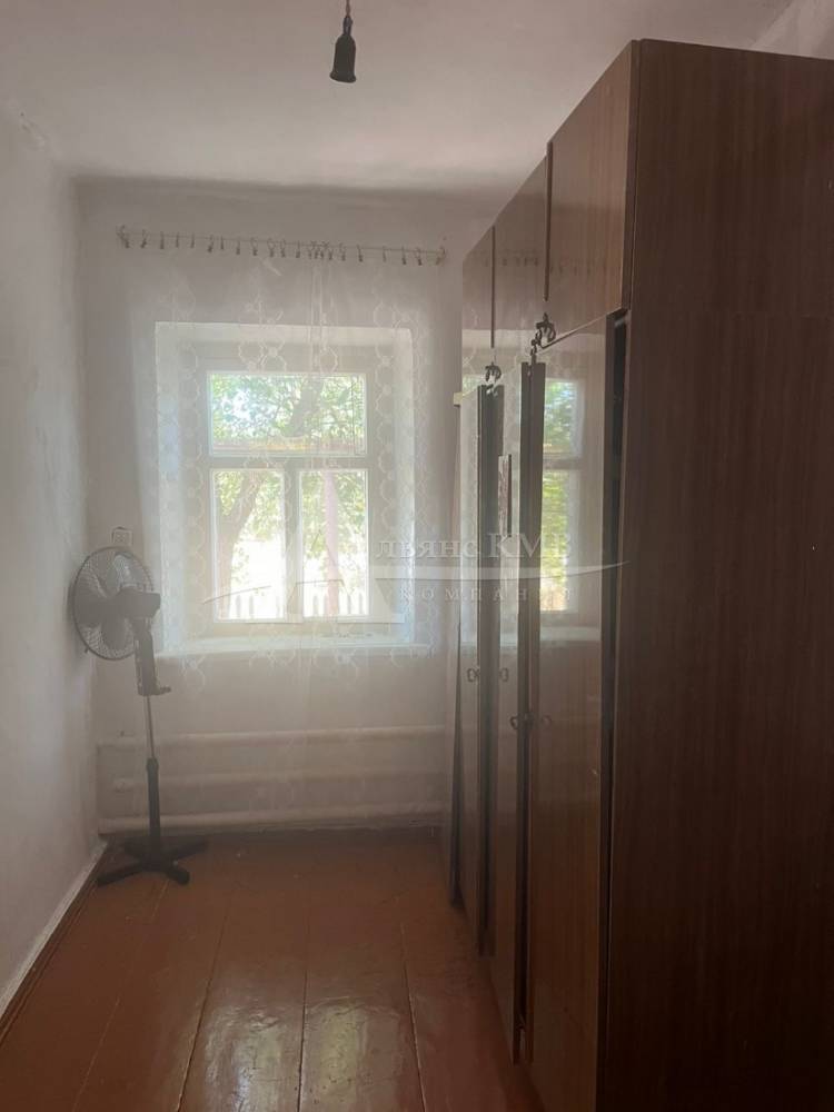 8dc4379f-4ed5-4dfa-8c0b-720fd2c30bc4