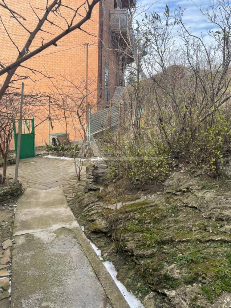 99408f63-7654-47e8-978e-4fbf14561b9d