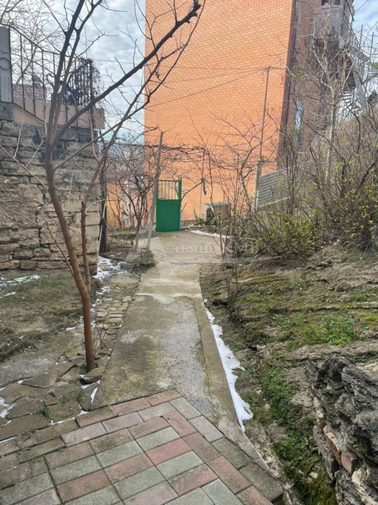 ba8f1252-f556-4184-8f1e-a7899e4a9e0d