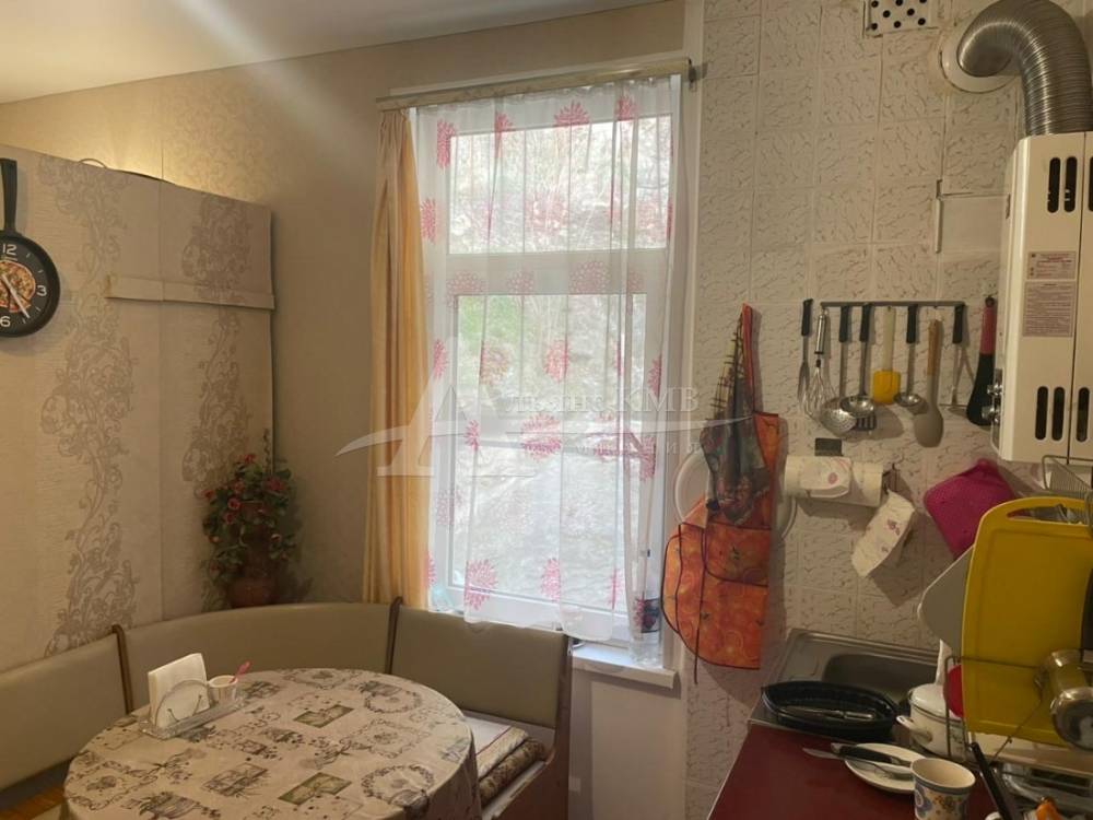 63e40fbd-d95f-48e6-bb21-19ef7a98e470