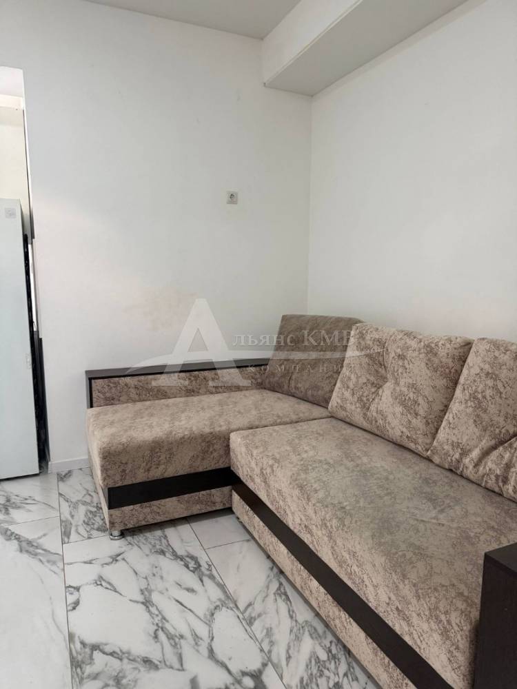 ad26fbd5-f955-43ec-9aa1-b17c3344fb78