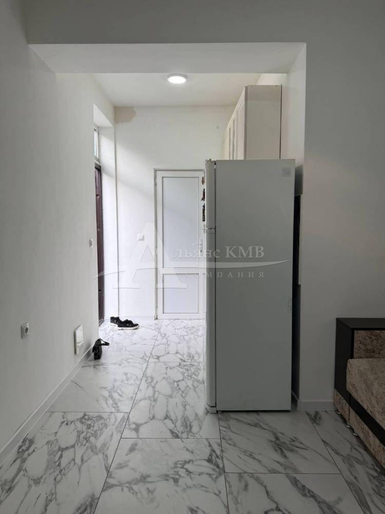 ecdc6152-af9e-498f-8b83-6646dda5e31b