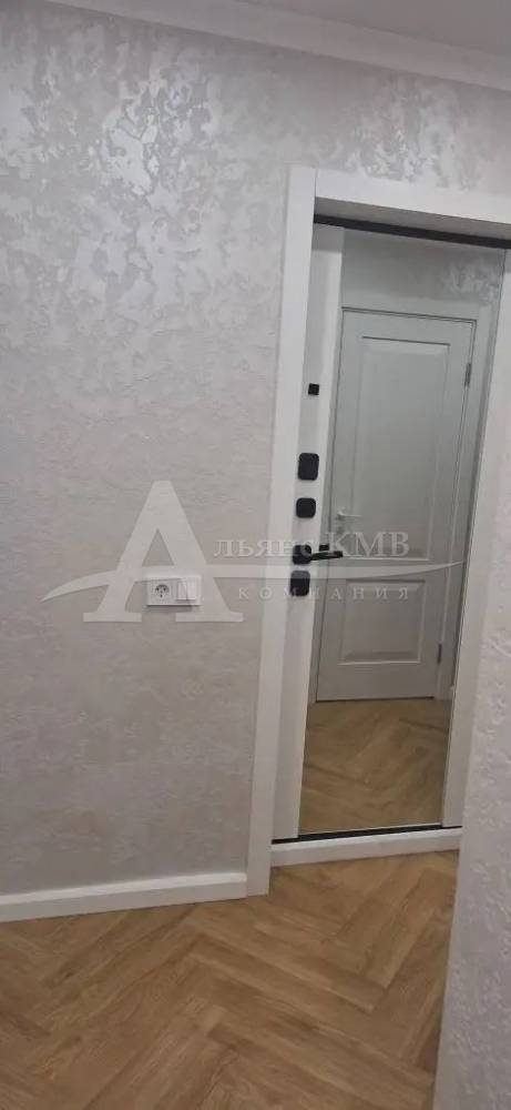 photo_5368415327517085832_y