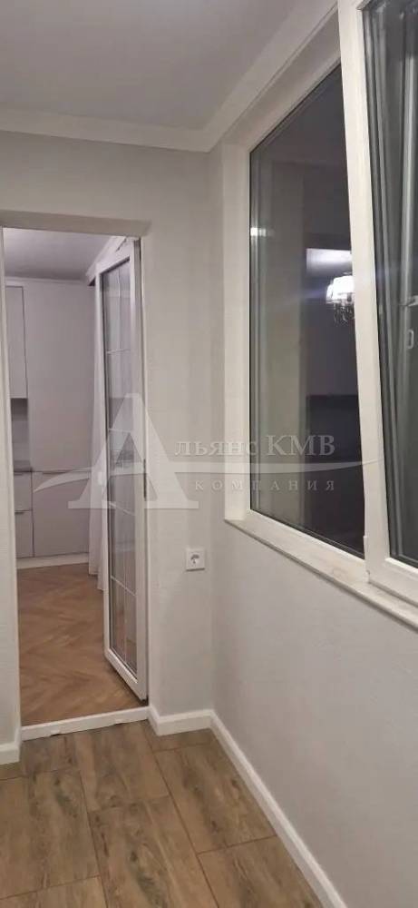 photo_5368415327517085829_y