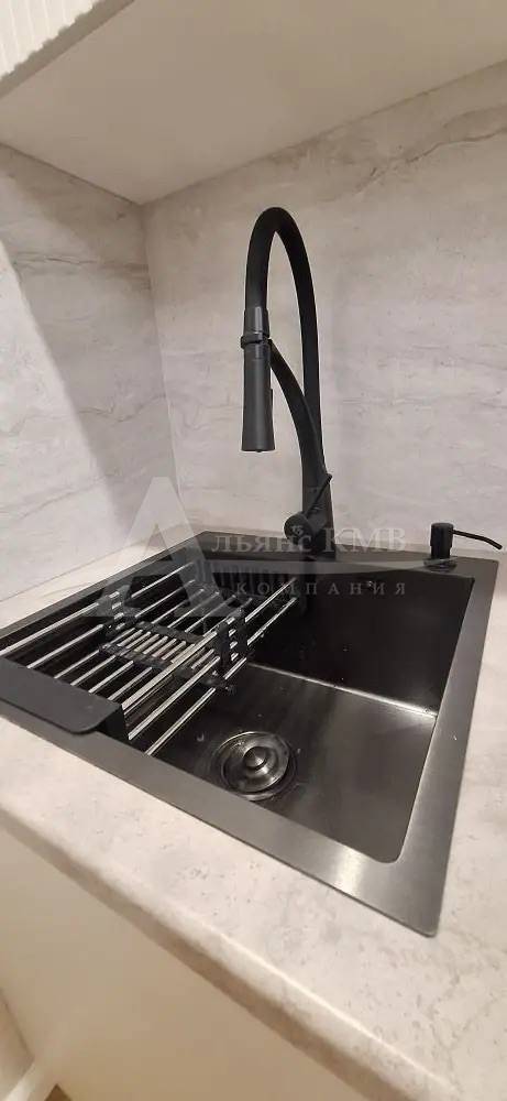 photo_5368415327517085844_y