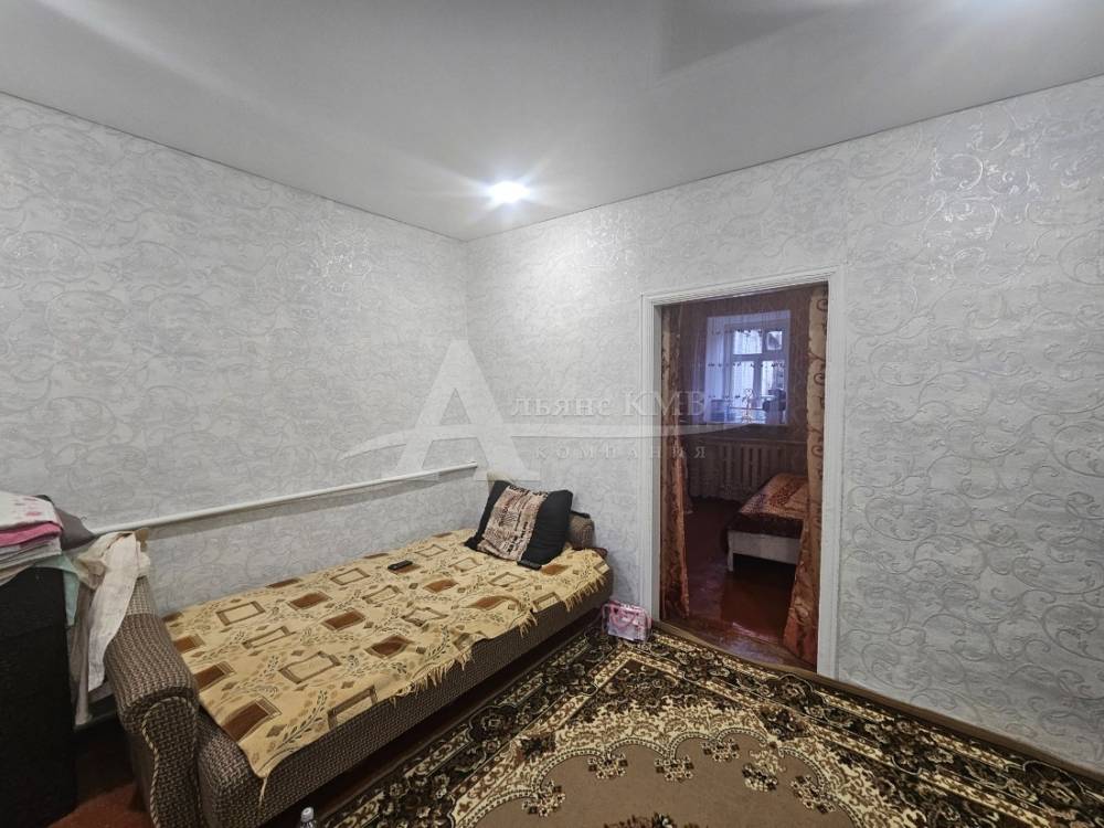 Ставропольский край, Георгиевск, Литкенса ул.; Дом 46м² на участке 3,25 сот. 1/1 эт.