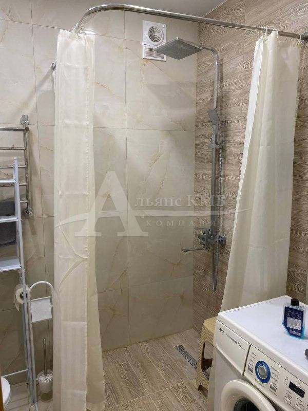 33c8e61c-b669-4987-a385-b000cf61b078