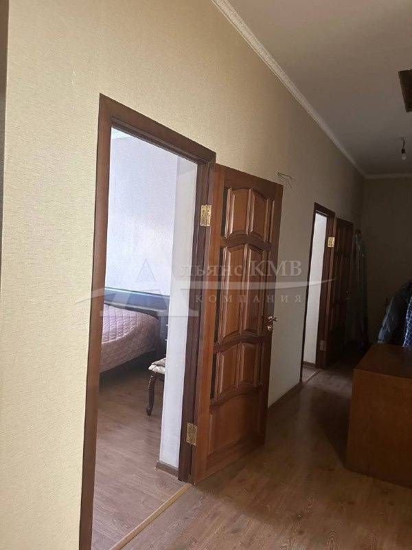 8d9a2942-5806-4523-9155-c7283c43ded5