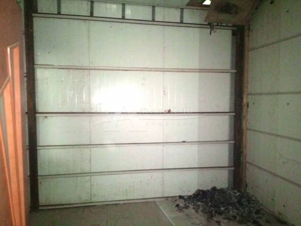 d8603c82-8f58-4c11-b272-52299f227fa9