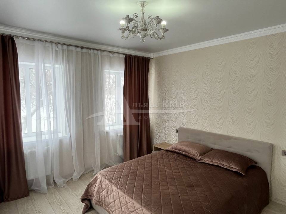 Ставропольский край, Зеленокумск, 50 лет Октября ул.; Дом 120м² на участке 4,15 сот. 1 эт.