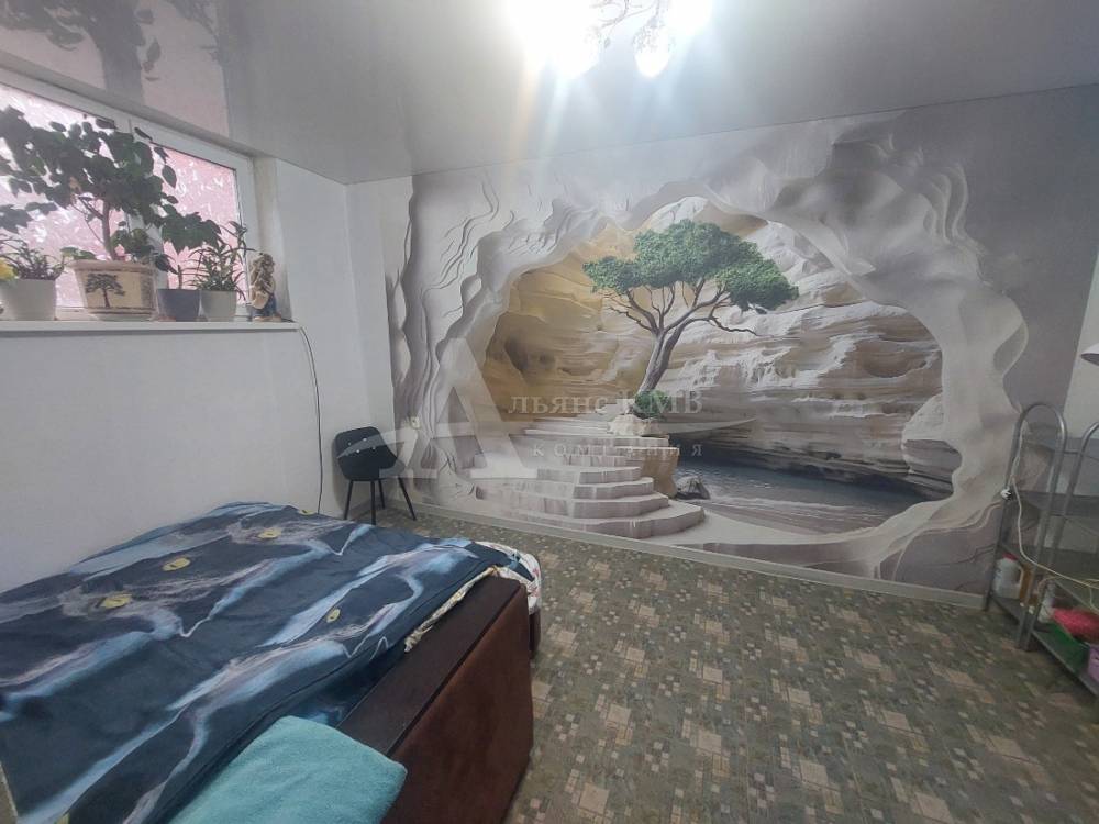 Ставропольский край, Кисловодск, Линейная ул.; Дом 57м² на участке 1 сот. 3 эт.