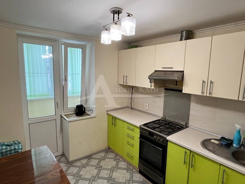 Ставропольский край, Зеленокумск, Горького ул.; Квартира 46,20м² 1/5 эт.