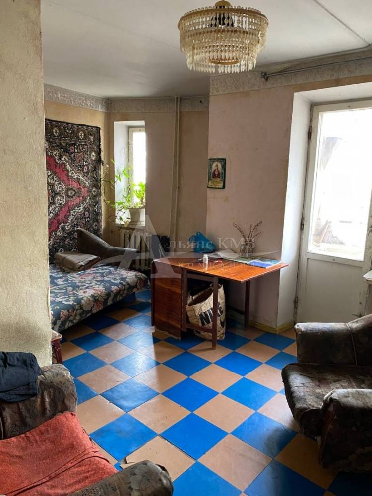 8b5f5f58-8bf9-4c3e-a6cd-647f862ce464