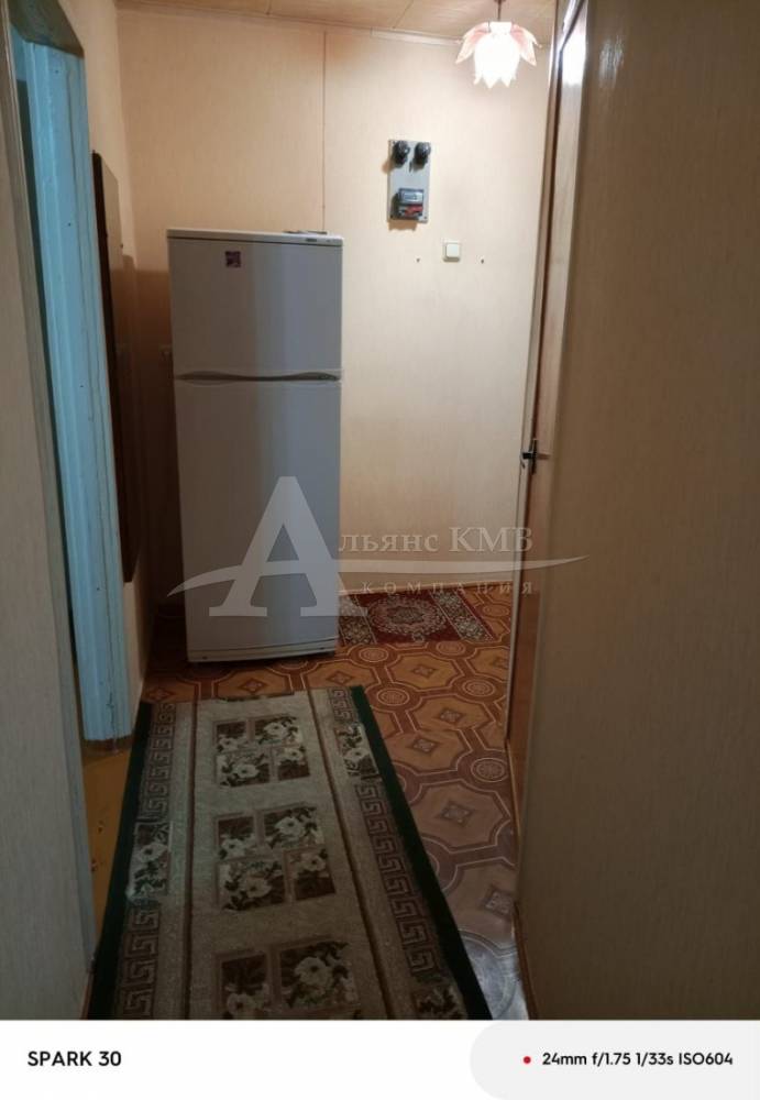 photo_5467483090411261238_y