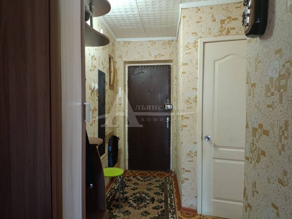 photo_5467641248286970194_y