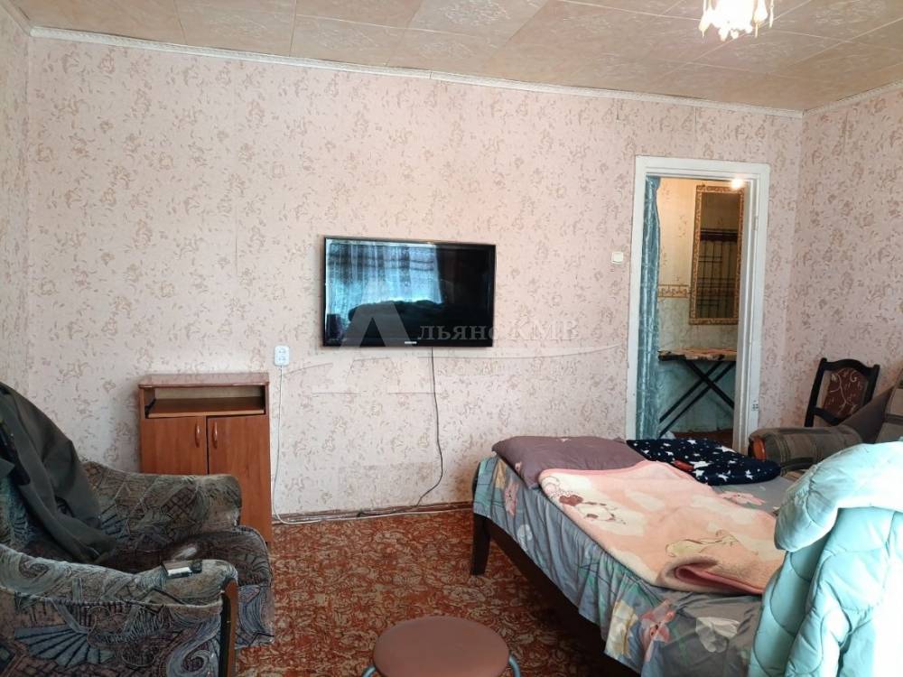 photo_5190695593762818974_y