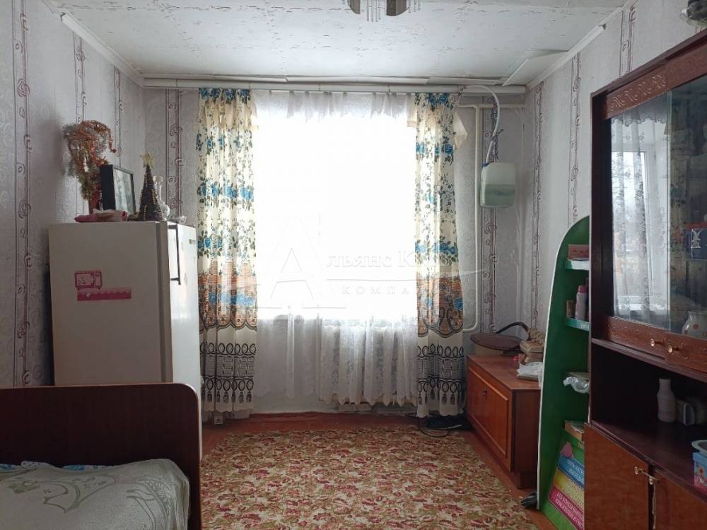 photo_5469893048100655311_y