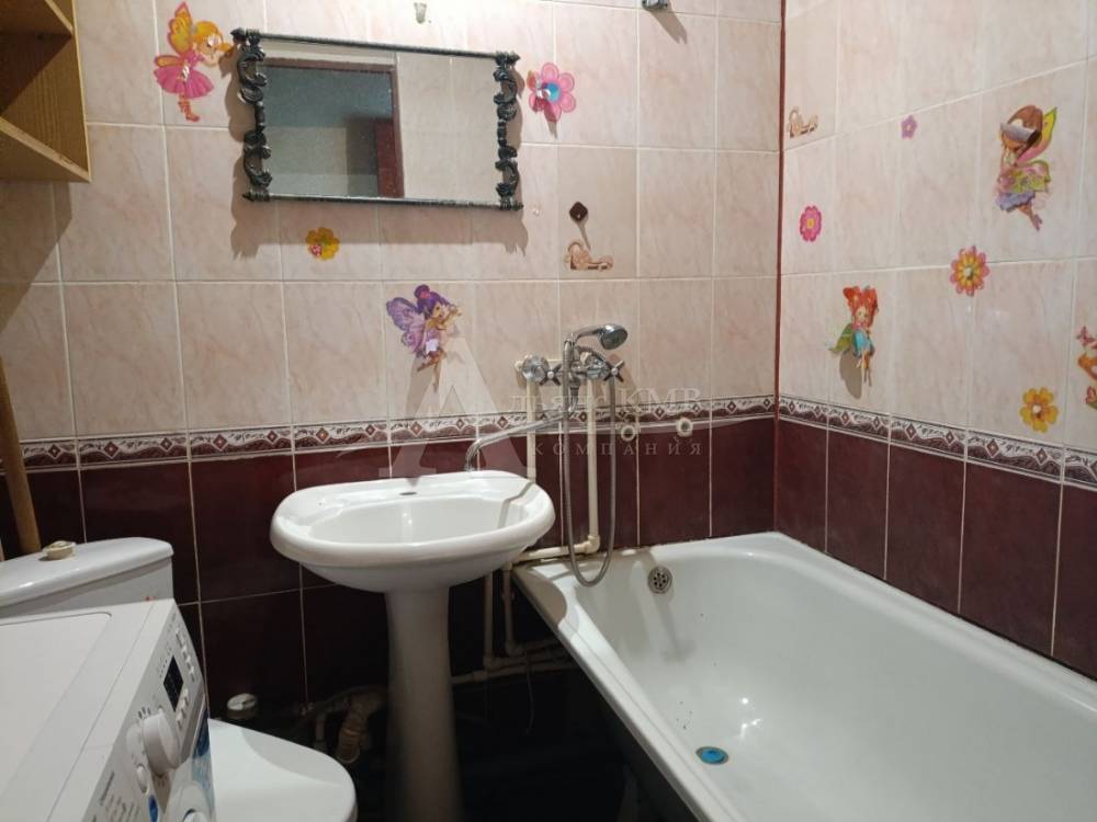 photo_5190695593762819614_y