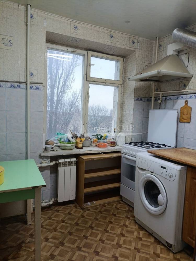 photo_5192942170896272407_y