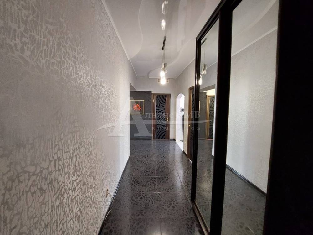 2856b733-bd40-4bea-af21-cb1e3bc74d1c