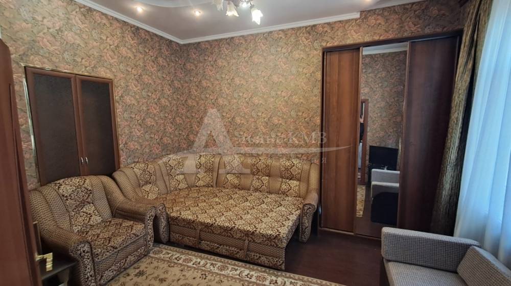 Ставропольский край, Пятигорск, Нины Попцовой ул.; Квартира 30м² 2/2 эт.