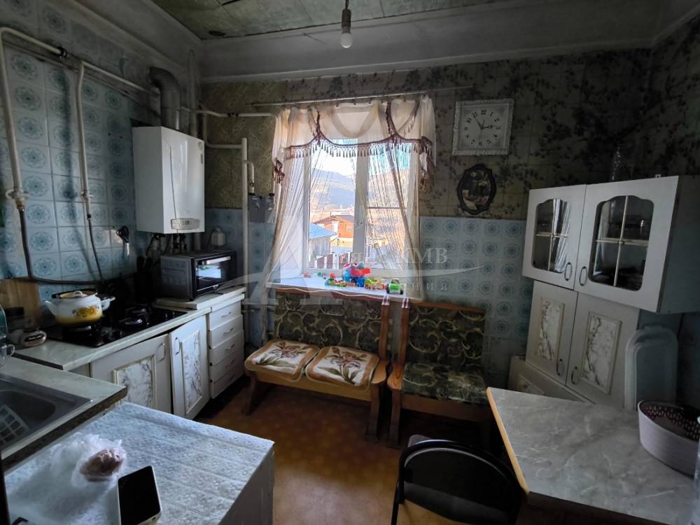 Ставропольский край, Кисловодск, Чехова ул.; Квартира 60м² 2/2 эт.