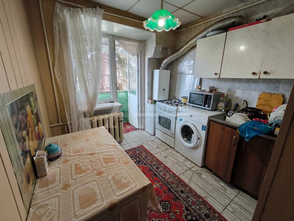 Ставропольский край, Кисловодск, Терская ул.; Квартира 50м² 5/5 эт.