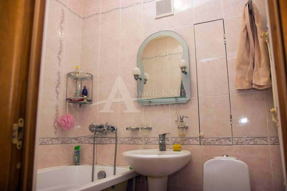 photo_5231267955079844781_y