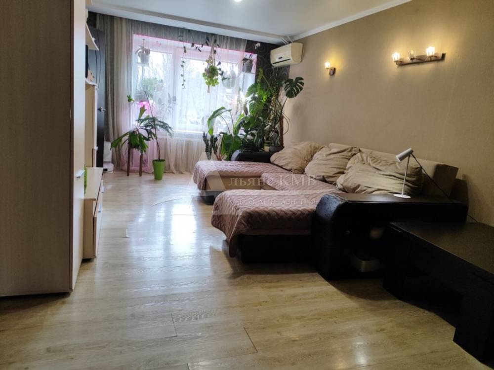 e76a6f61-2224-4e77-b4b7-c28dec5b73a1