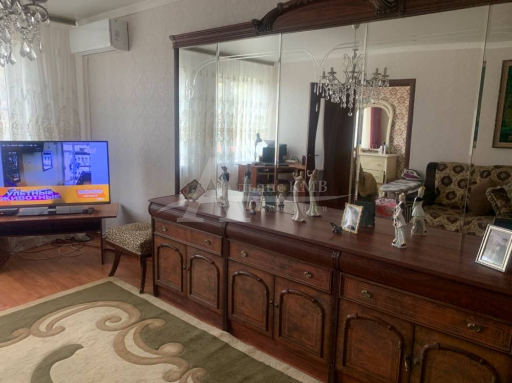 30f77108-bb6e-4266-b31b-8f06d6995223