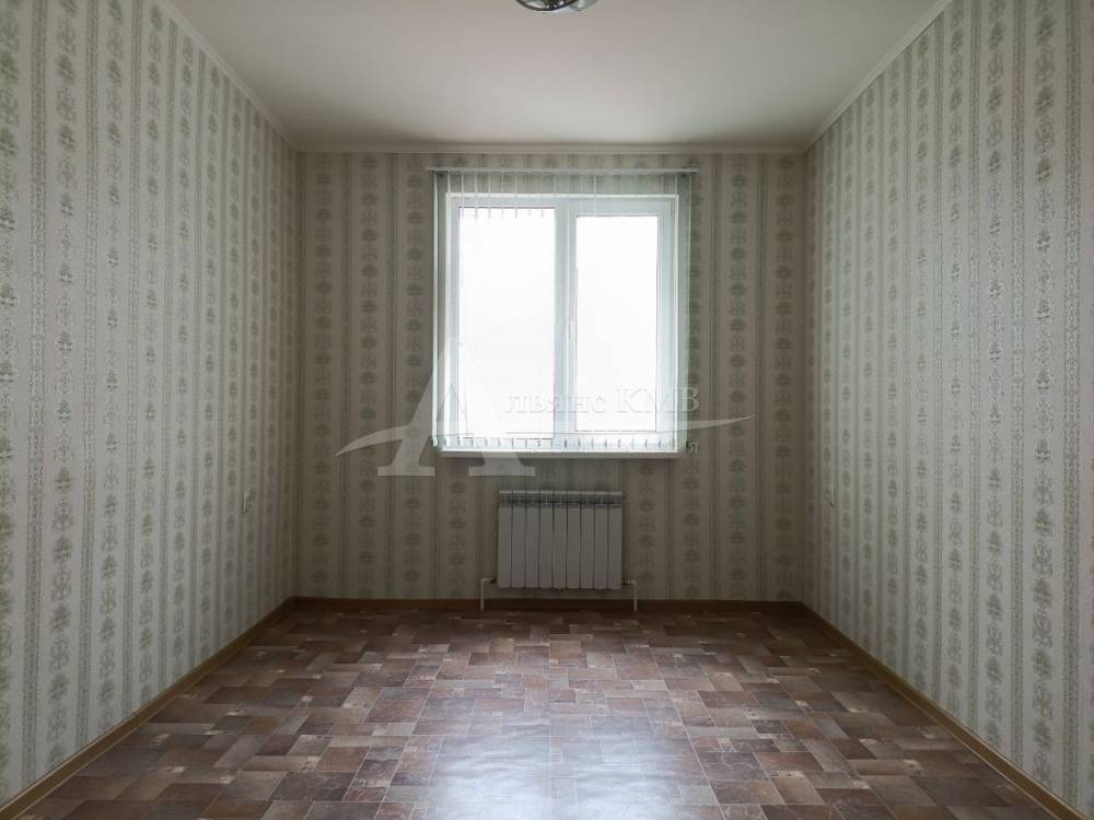 photo_5233490570590754224_y