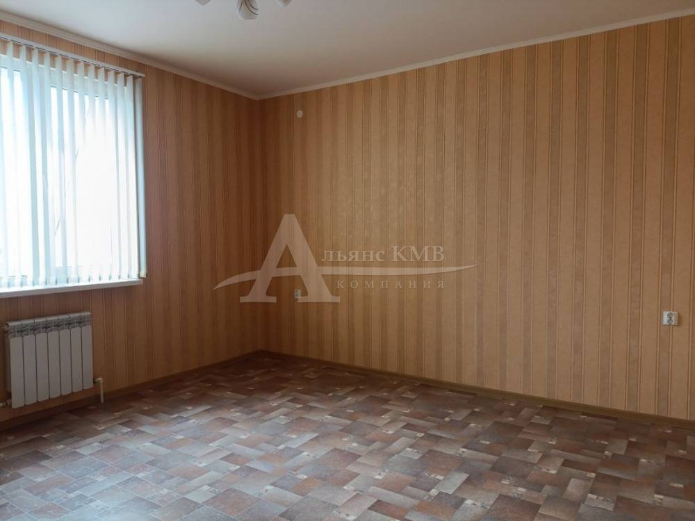 photo_5233490570590754166_y