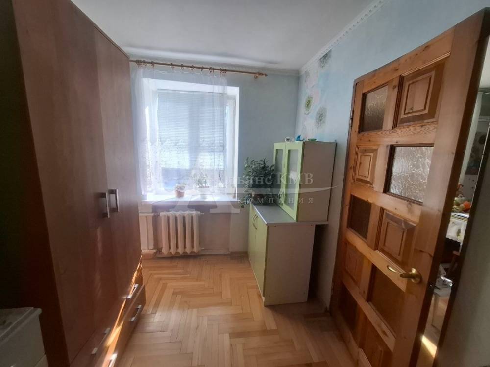 photo_5238217718970913386_y