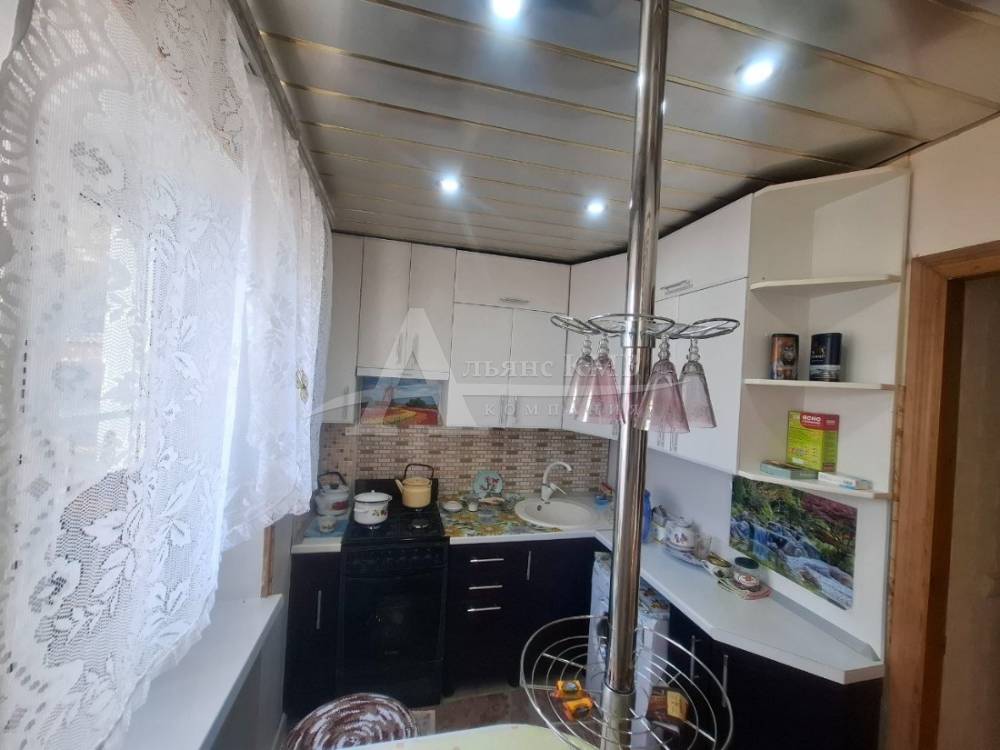 photo_5238217718970913397_y