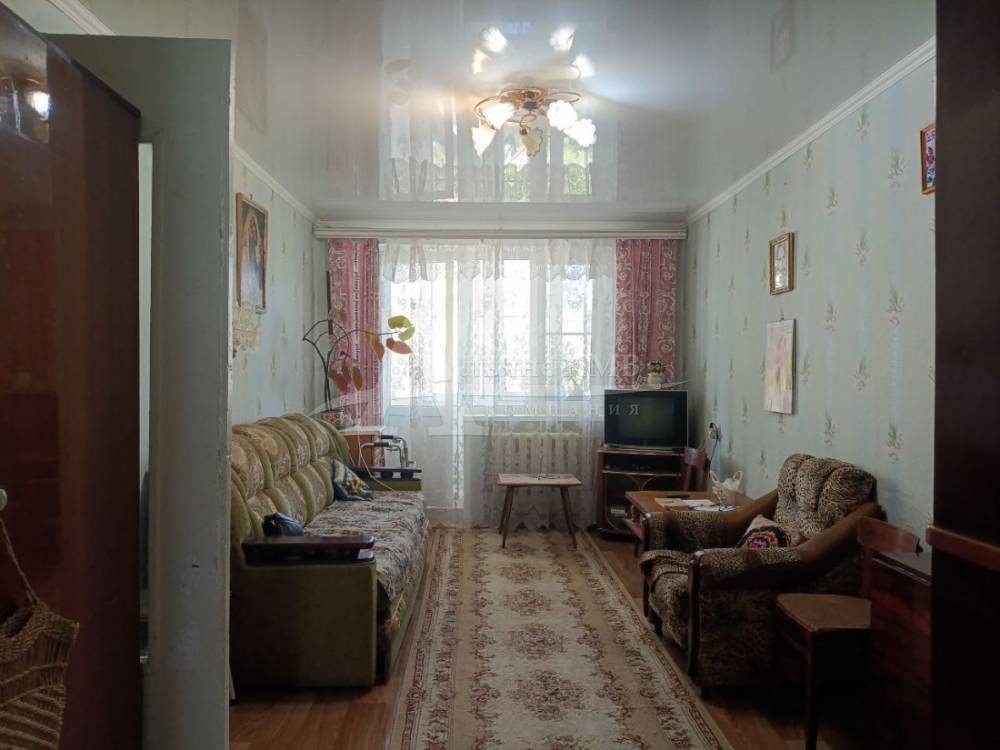 photo_5395341929190912441_y