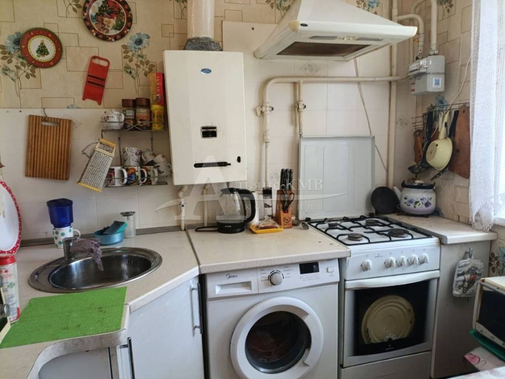 photo_5395341929190912432_y