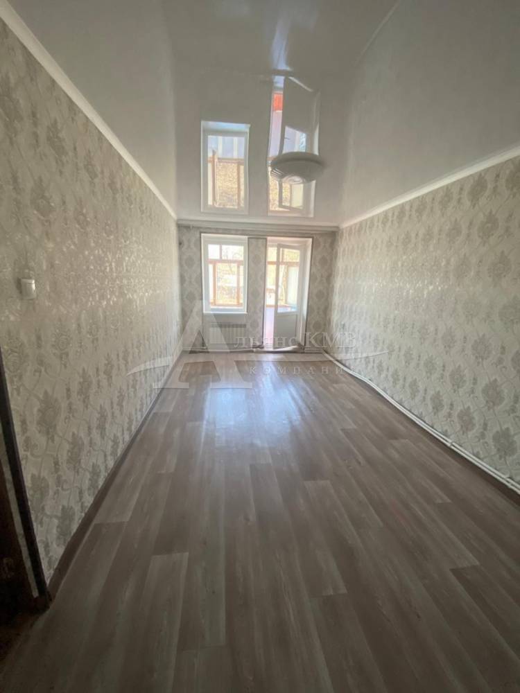 photo_5256124099052900930_y