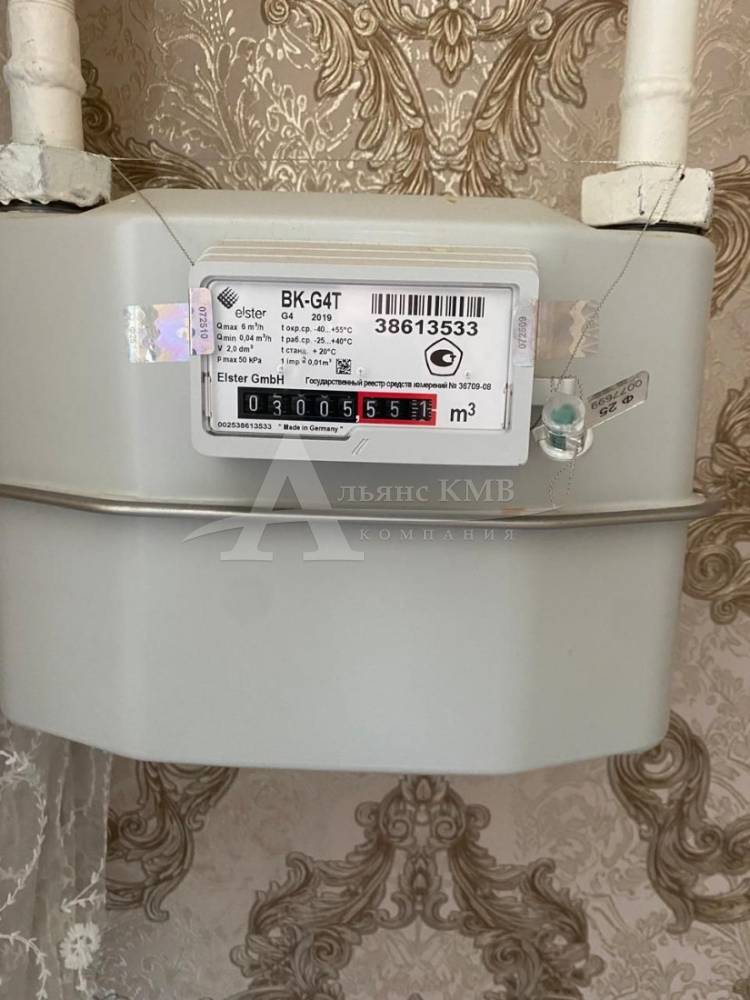 photo_5256124099052900904_y